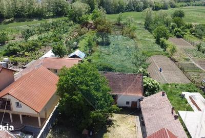 Casă cu 5 camere cu Teren 2905 Mp în Ciugud - 3