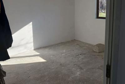 Casă cu Teren 400 Mp în Pecineaga - 6