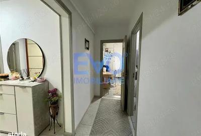 Apartament cu 2 camere decomandat în Central - 4