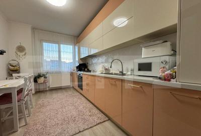 Apartament de vanzare, 2 camere, 74 mp + balcon, zona Pietro - 14