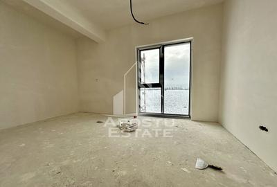 Casă cu 4 camere cu Teren 300 Mp în Chișoda