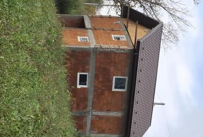 Casă cu 4 camere în Central - 10