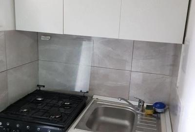 Garsonieră semidecomandată, mobilată în Brâncoveanu