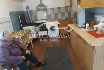 Casă cu Teren 15000 Mp în Central - 5