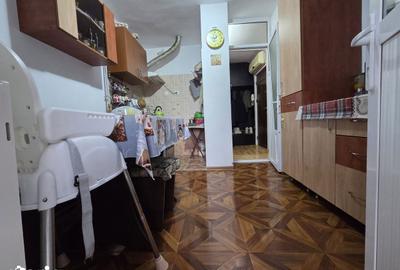Apartament cu 2 camere decomandat în E3 - 11