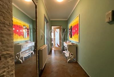 Apartament cu 32 camere decomandat, mobilat în Hipodrom 2 - 4