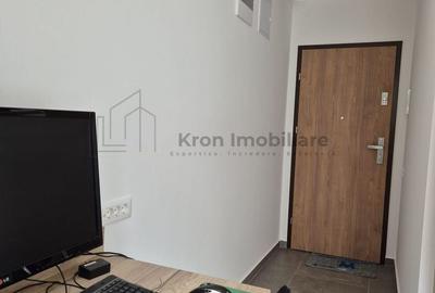 Inchiriez spatiu mic in Urban Plaza - 6