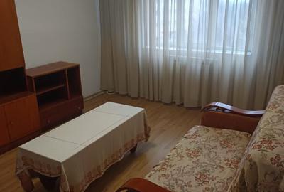 Apartament cu 3 camere decomandat în Inel I - 10