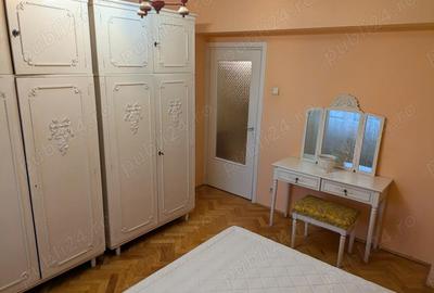 Apartament cu 3 camere decomandat în Central - 4