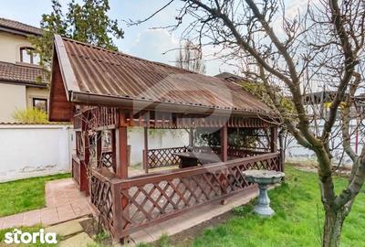 Casă cu 9 camere cu Canalizare în Bucureștii Noi - 9