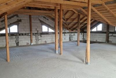 Casă cu 4 camere în Coslogeni - 2