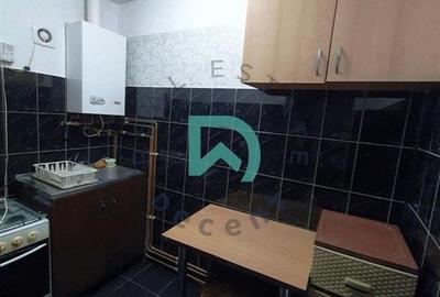 Garsonieră decomandată, mobilată în Răcădău - 3