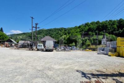 Duplex+Hala+5000 mp teren,zona Rebrisoara - 9