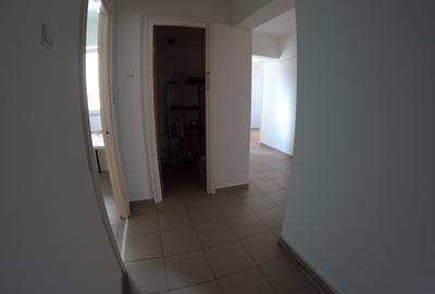 Apartament cu 3 camere decomandat în Pantelimon - 3
