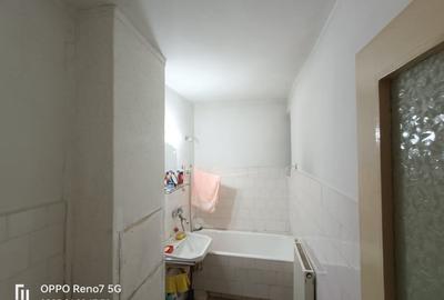Apartament cu 3 camere de vanzare, Reghin cartier Rodnei bloc din caramida. - 6