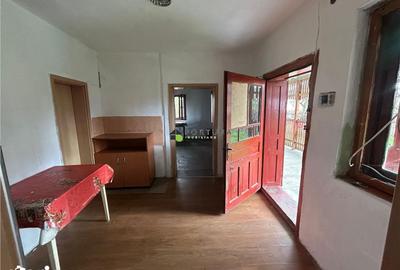 Casă cu 2 camere cu Teren 1850 Mp în Dobârlău - 10