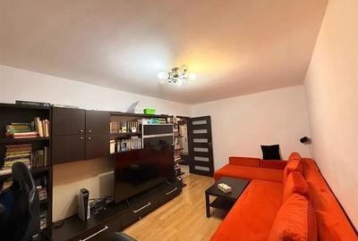 Apartament cu 3 camere decomandat, mobilat în Dristor