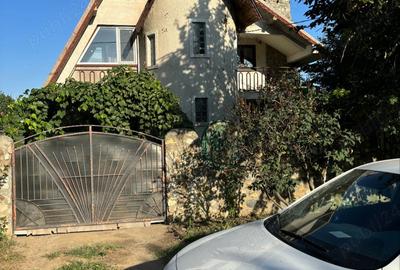 Casă cu 6 camere în Amara