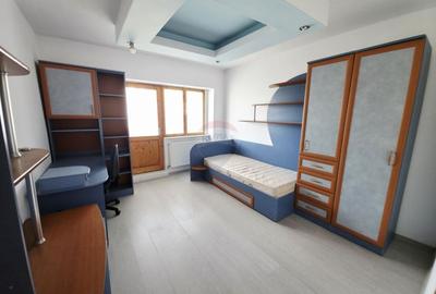Apartament cu 2 camere decomandat în 1 Mai - 10