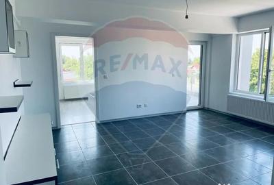 Apartament cu 2 camere decomandat în Vârteju - 8