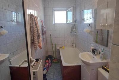 Apartament cu 2 camere semidecomandat în Central - 1