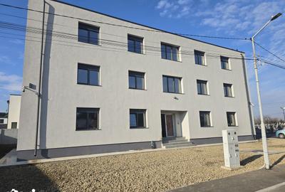 Apartament cu 3 camere în Micro 3 - 2
