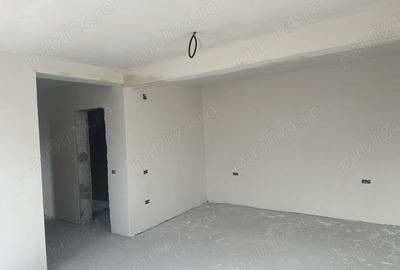 Vila de Vanzare in Zona KM 5 Vila de Vanzare in Zona KM 5 - 8