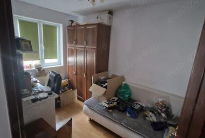 Apartament cu 3 camere decomandat în Central - 4