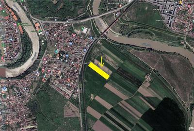 Teren de 10000 mp, în Subcetate - 1