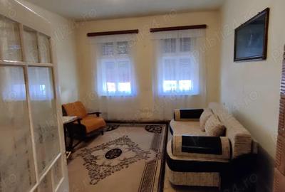 Casa de vanzare in cartierul Terezian, Sibiu - 2 camere, curte comuna. - 7