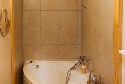 Apartament cu 2 camere nedecomandat în Horea - 1