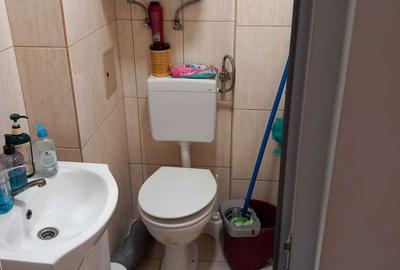 Garsonieră decomandată în Central - 4