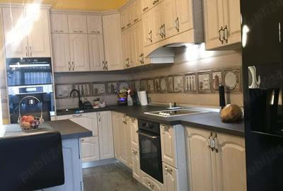 Casă cu 4 camere în Central - 15