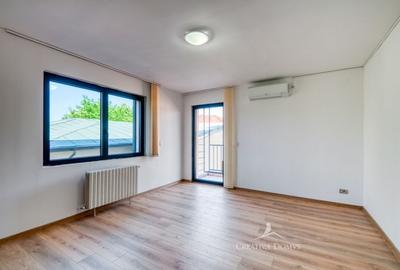 Domenii - Spatiu de birouri, 109 mp, 4 camere - 6