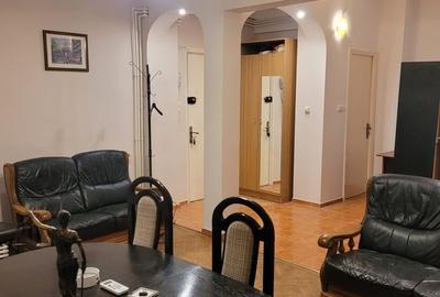 Apartament cu 3 camere decomandat în Universitate - 6