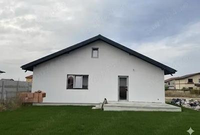 Casă cu 4 camere în Domnești - 3