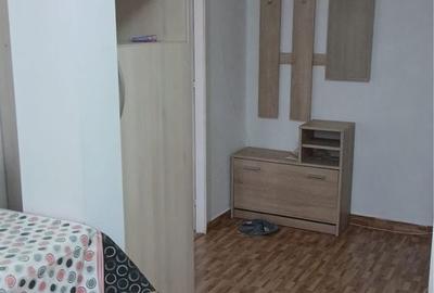 Apartament cu 2 camere semidecomandat în Cet - 3