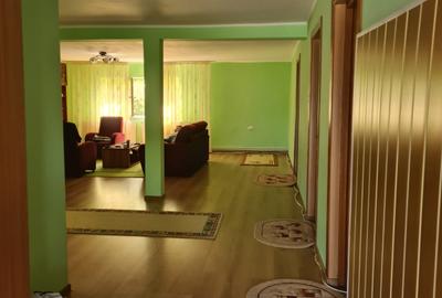 Casa 4 camere - Valu lui Traian - 127.000 euro  (Cod E11)