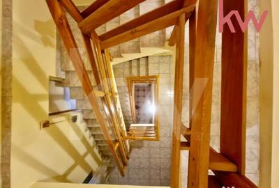 Casă cu 8 camere cu Canalizare în George Enescu - 5