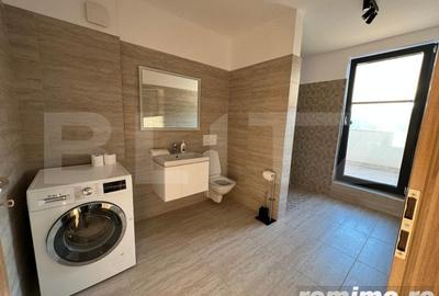 Apartament cu 3 camere semidecomandat în Cetate - 4