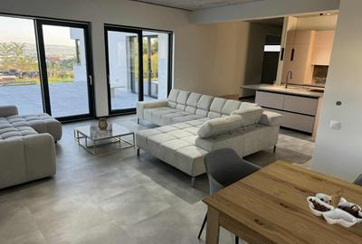 Vila de lux, 220 mp, la cheie, Dezmir - 4