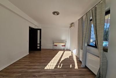 Faleza Nord Bloc Nou 3 Camere Decomandat Aproape De Plaja - 2