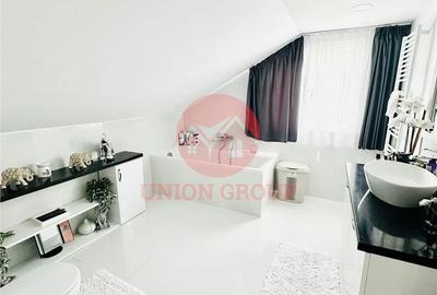 Casă cu 4 camere cu Teren 381 Mp în Lumina - 17