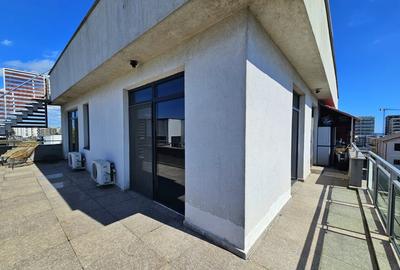 Penthouse cu 2 camere decomandat, mobilat în Mamaia-Sat - 11