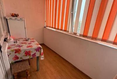 Apartament cu 3 decomandat - zona Grivitei. - 6