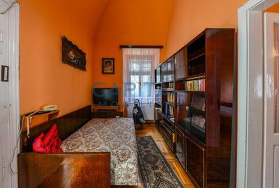 Casa in cladire istorica in centrul orasului Gherla - 12