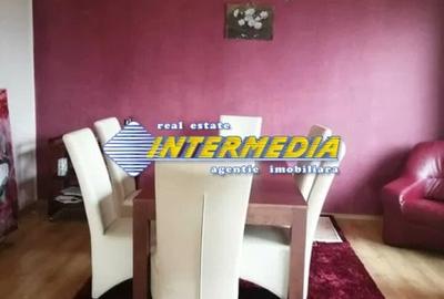 Casă individuală cu 4 camere cu Canalizare în Cetate - 3