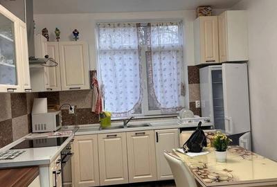 Apartament cu 3 camere în Central - 10