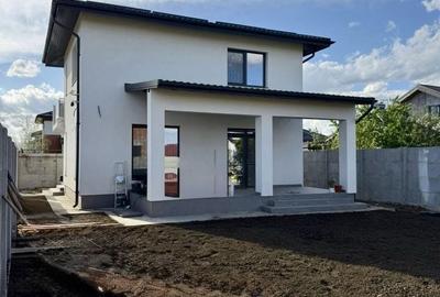 Casă cu 4 camere în Dragomirești-Vale - 5