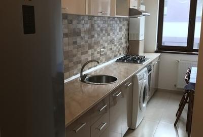Apartament cu 2 camere decomandat în Olteniței